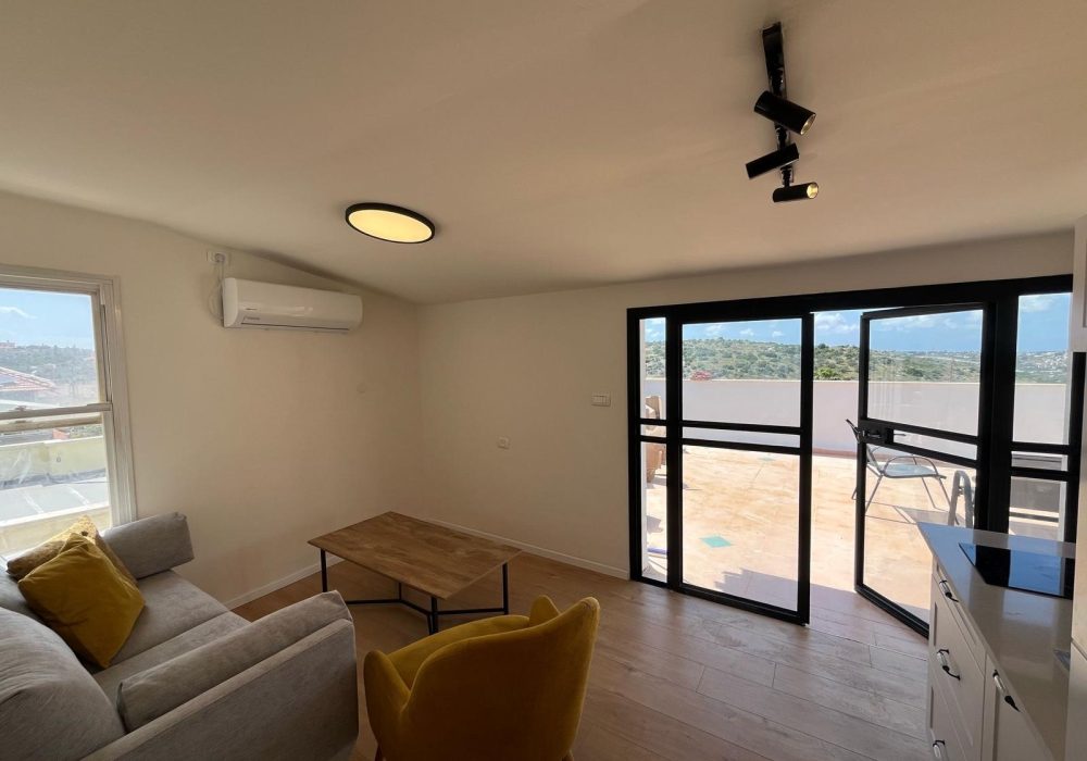 WhatsApp Image 2026-01-13 at 11.39.38 (2)